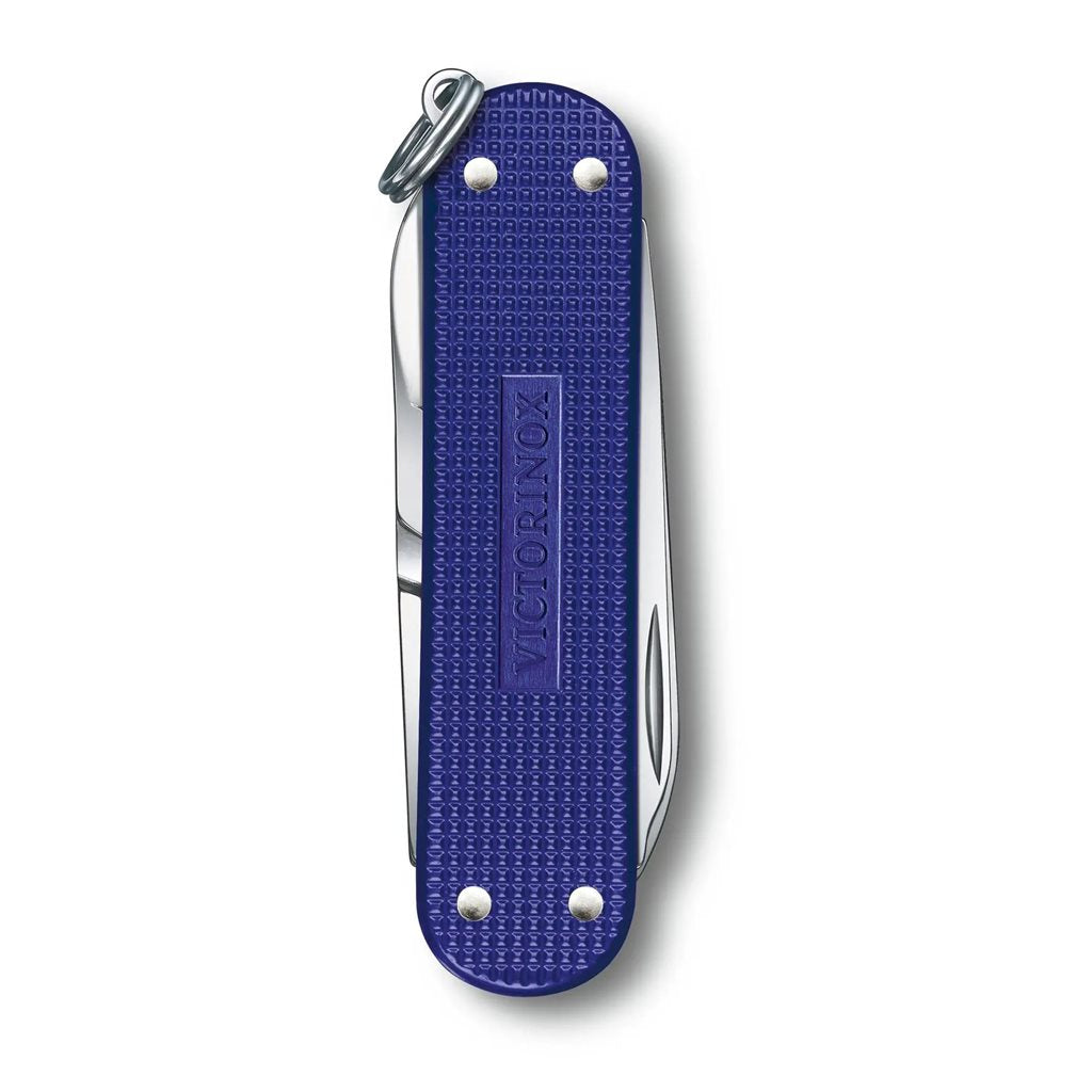 Navaja Victorinox Classic SD Alox 58mm Sweet Berry con acabado anodizado y 5 funciones