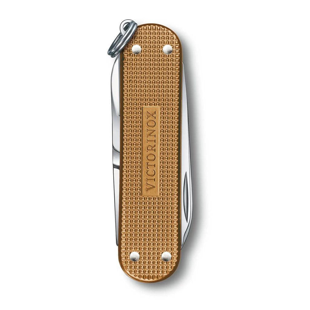 Navaja Victorinox Classic SD Alox 58mm Sweet Berry con acabado anodizado y 5 funciones
