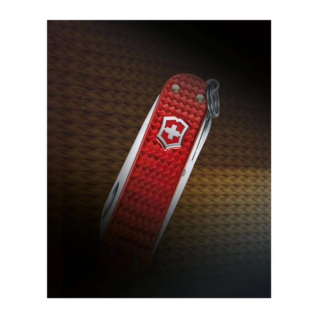 Navaja Victorinox Classic SD Alox 58 mm plateada, 5 funciones, acabado eloxado
