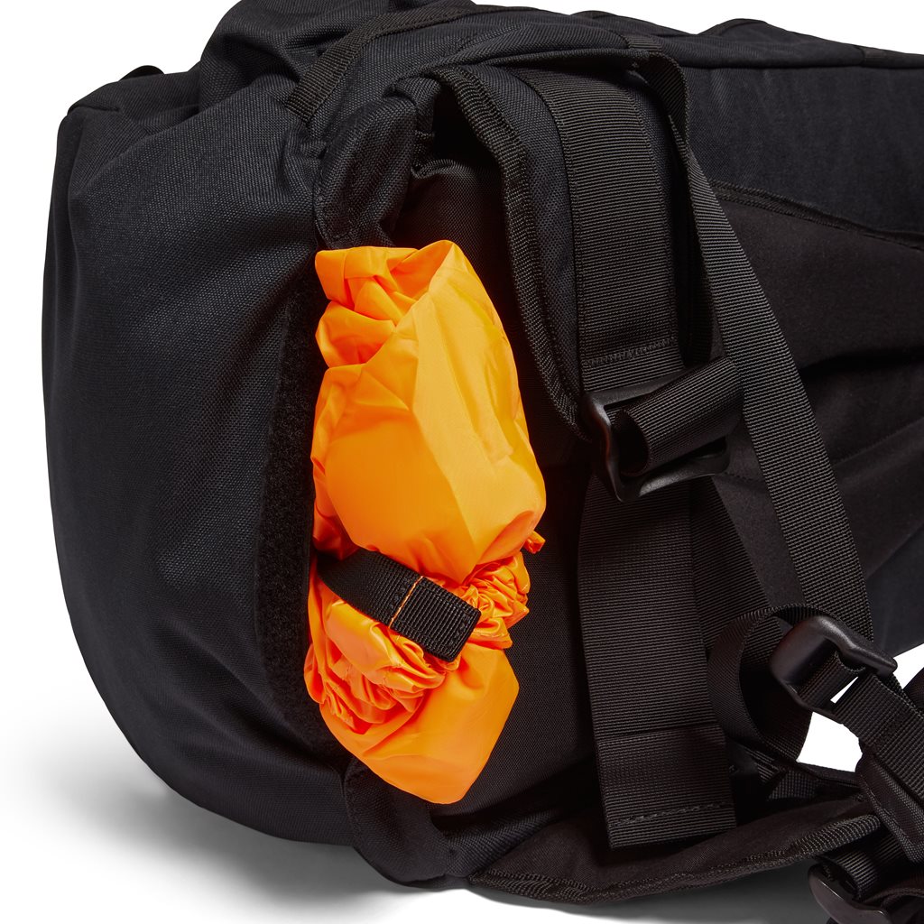 Mochila médica BMPS Centurio Medic negra 65x34x33 cm