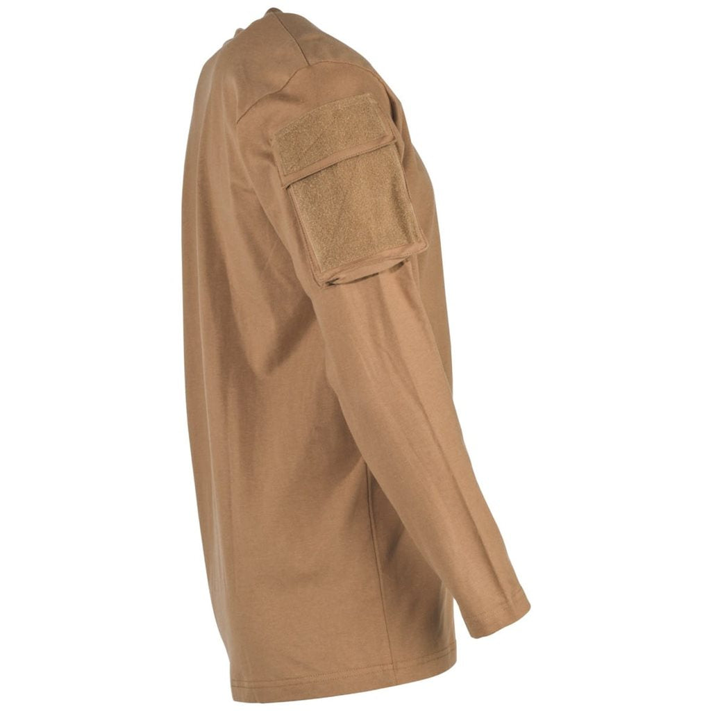 Camiseta táctica manga larga color COYOTE con paneles VELCRO y bolsillo en la manga
