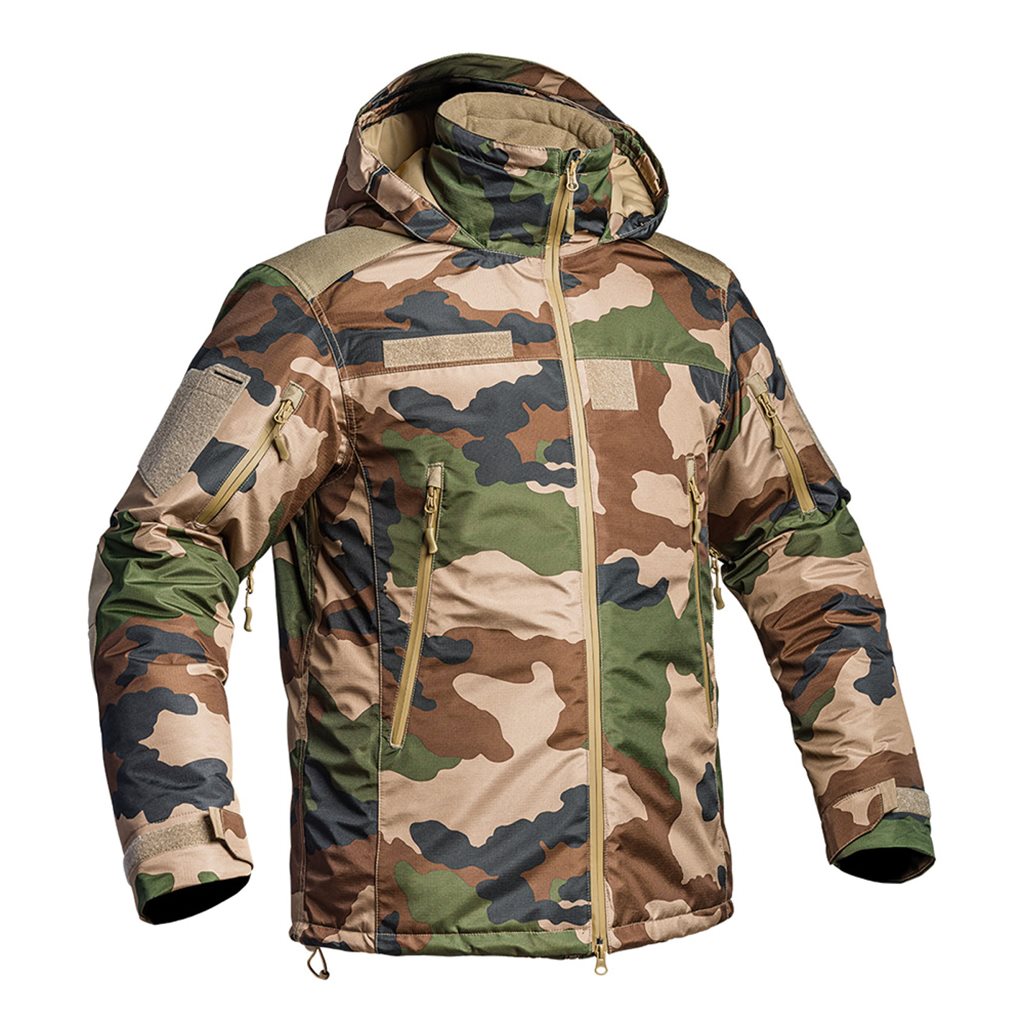 Parka FIGHTER XMF 200 hardshell CCE, aislada con membrana, alta resistencia y confort