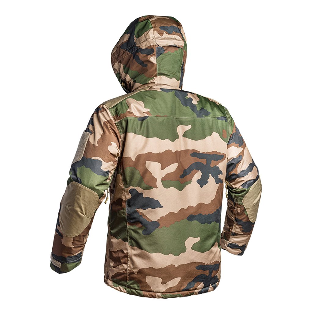 Parka FIGHTER XMF 200 hardshell CCE, aislada con membrana, alta resistencia y confort