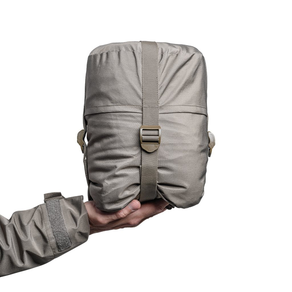 Parka FIGHTER XMF 200 hardshell verde, acolchada con membrana resistente y cómoda