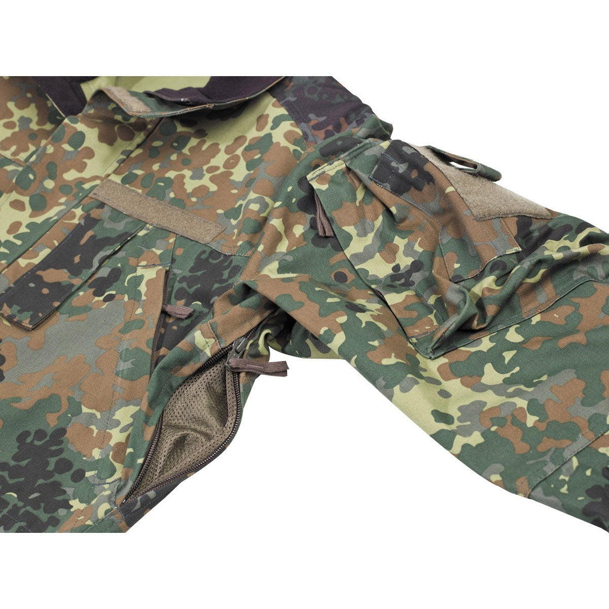 Chaqueta COMBAT rip-stop FLECKTARN con múltiples bolsillos y refuerzos en hombros y codos
