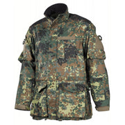 Chaqueta COMBAT rip-stop FLECKTARN con múltiples bolsillos y refuerzos en hombros y codos