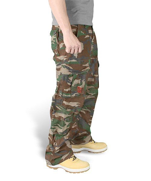 Pantalones camuflaje AIRBORNE VINTAGE WOODLAND con 8 bolsillos y rodillas anatómicas