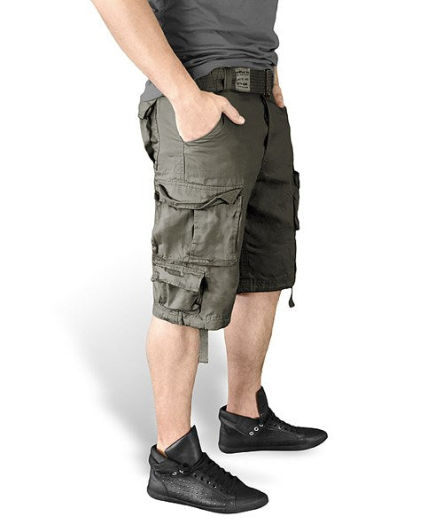 Shorts DIVISION verdes con 2 bolsillos traseros, 2 laterales y 4 bolsillos en las perneras