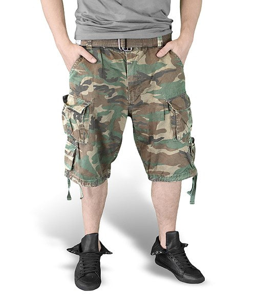 Pantalones cortos DIVISION negros con múltiples bolsillos y cinturón incluido