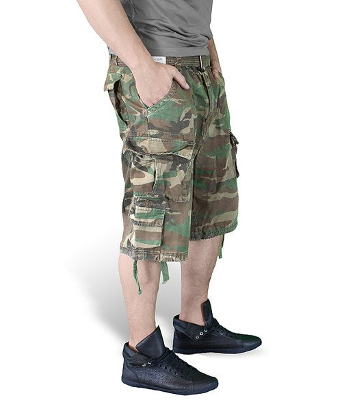 Pantalones cortos DIVISION negros con múltiples bolsillos y cinturón incluido
