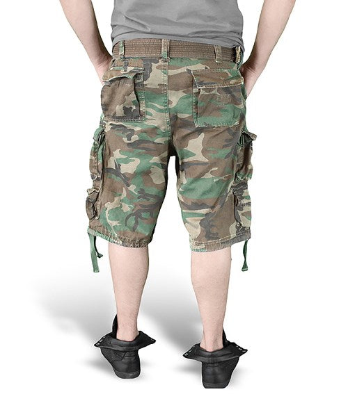Pantalones cortos DIVISION negros con múltiples bolsillos y cinturón incluido