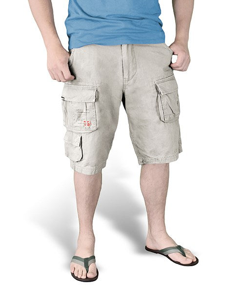 Bermudas TROOPER verdes con numerosos bolsillos, ligeras y cómodas para verano