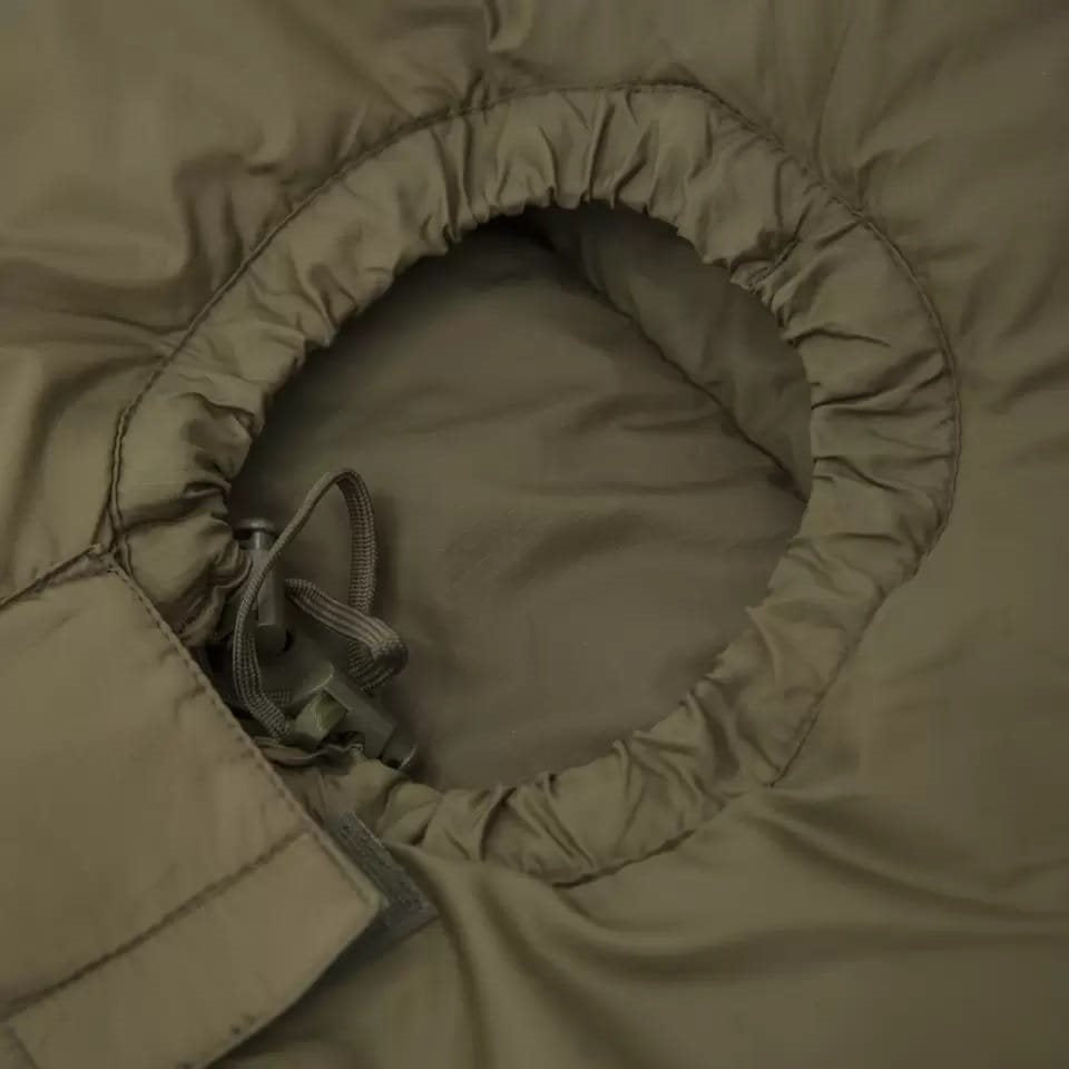 Imagen del saco de dormir momia DEFENCE 1 ZEENÝ