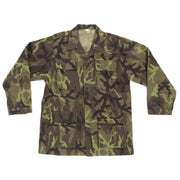 Blusa BDU vz.95 camuflaje Ejército Checo, 4 bolsillos, cintura y mangas ajustables, codos reforzados, 65% poliéster 35% algodón