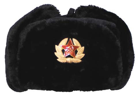 Beranice negra (uschanka) con emblema ruso y estrella