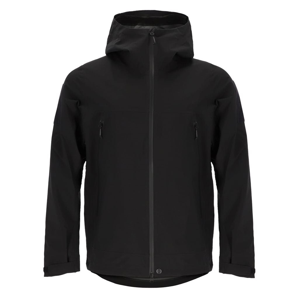 Chaqueta impermeable APHA negra, vista frontal con capucha y cremallera