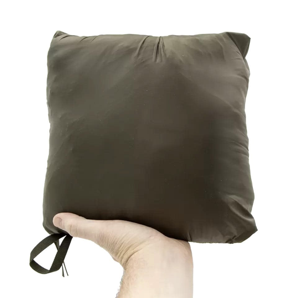 Poncho aislado Carinthia CPS G-LOFT® verde