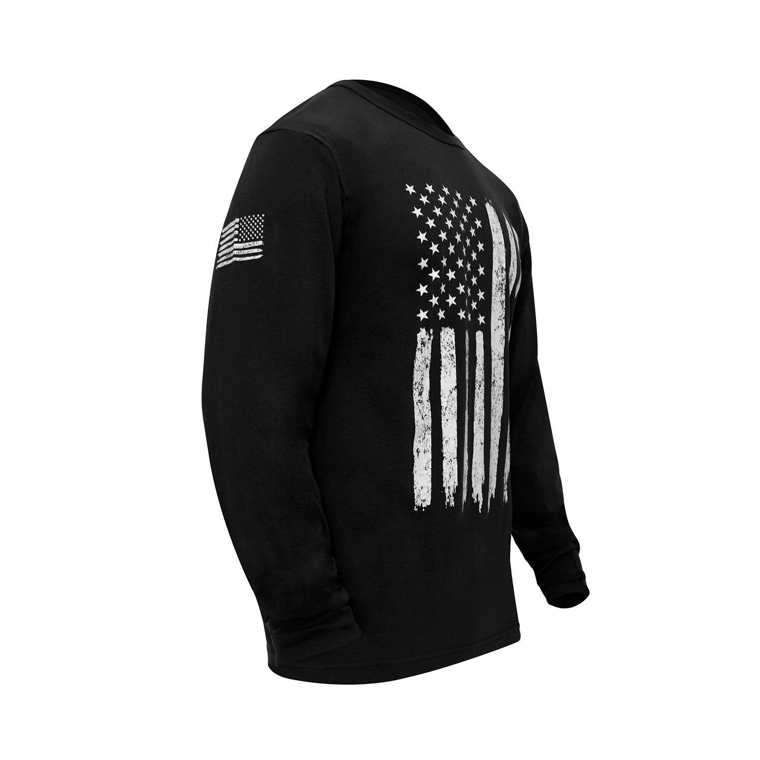 Camiseta negra de manga larga con la bandera de Estados Unidos en el pecho y en la manga