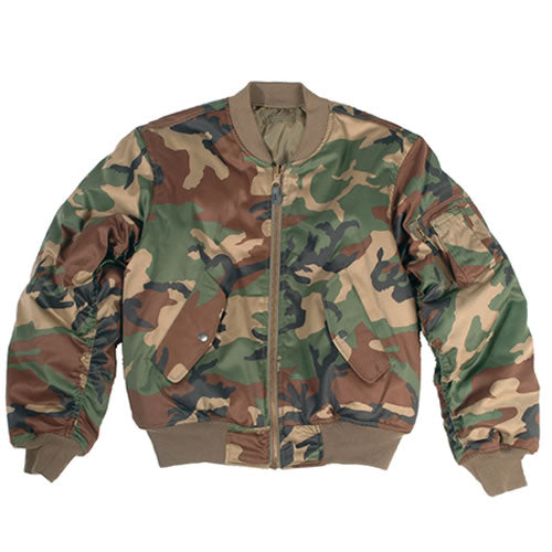 Chaqueta bomber MA-1 Woodland vista frontal con cremallera de latón y bolsillos exteriores