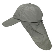 Gorra Sahara verde con protección de cuello y faldón protector, ajuste mediante cordón