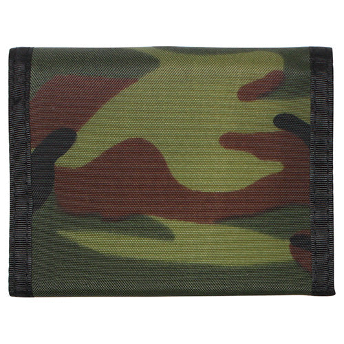 Billetera nylon camuflaje WOODLAND, 5 bolsillos, cierre velcro, 22 x 12 cm abierta