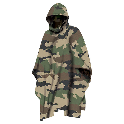 Poncho US rip-stop verde desplegado junto a su bolsa de transporte, tamaño 210 x 150 cm