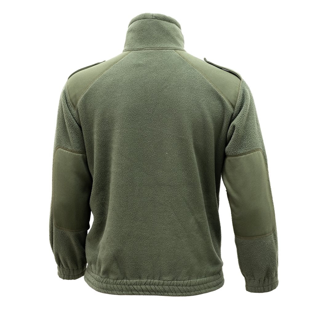 Chaqueta francesa forro polar verde usada, cuello alto, cierre y bolsillos con cremallera