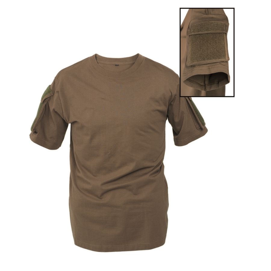 Camiseta táctica verde de manga corta con bolsillo en la manga y panel de velcro para parches
