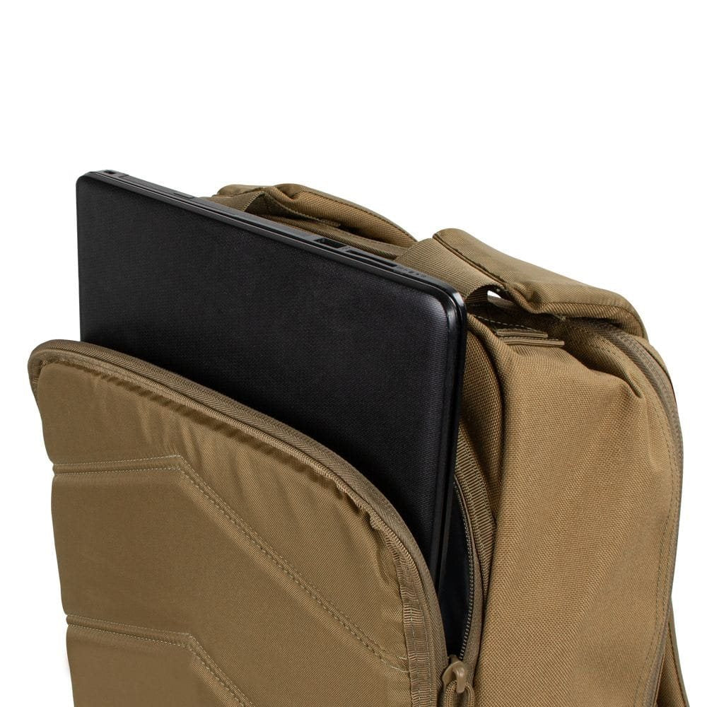 Mochila PRIME PACK negra EDC 21 L con apertura clamshell y cremallera bidireccional
