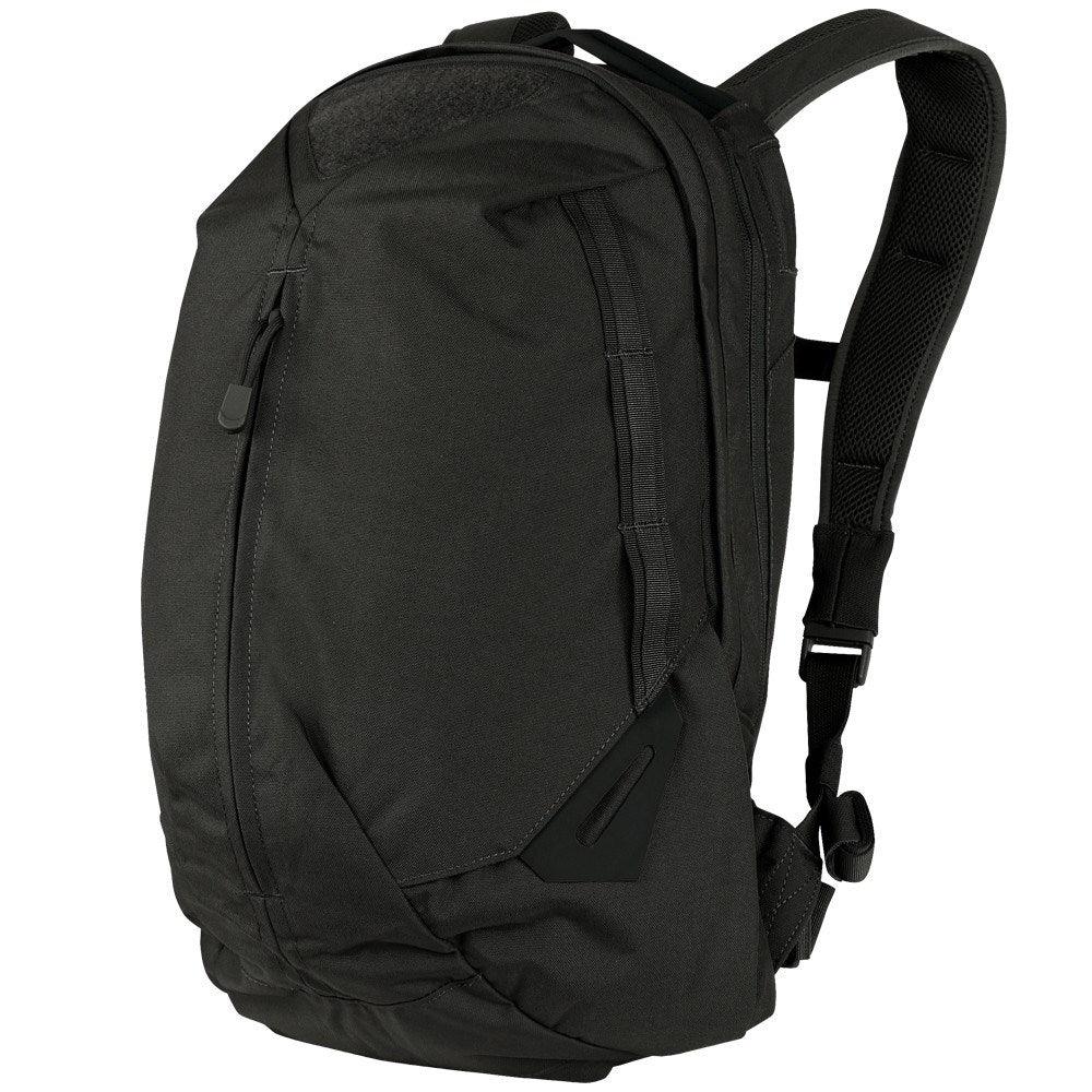 Mochila Fail Safe Gen II negra de Condor, vista frontal con múltiples compartimentos y cubierta impermeable incluida