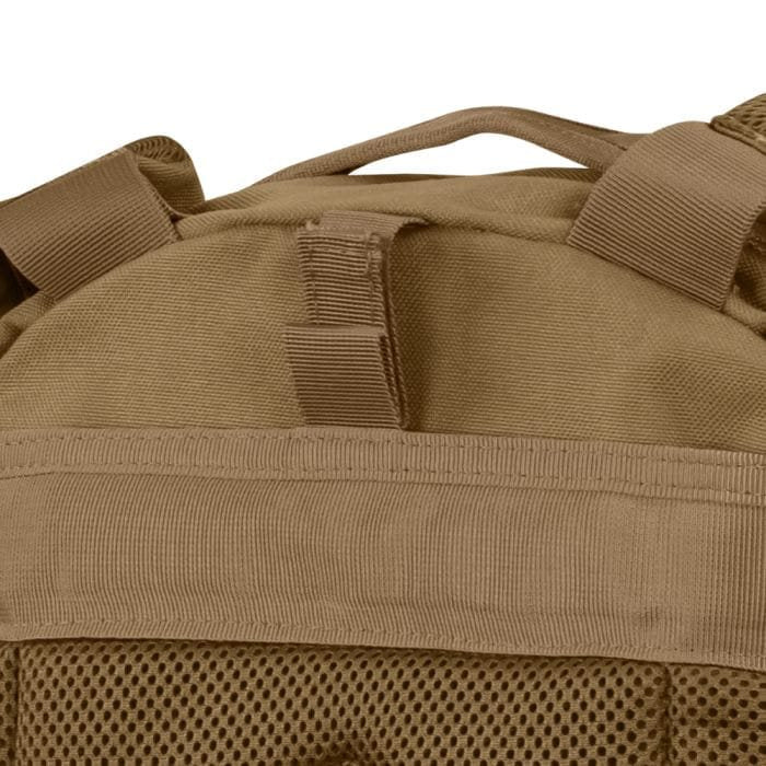 Mochila ASSAULT COMPACT Gen II negra con sistema de transporte y bolsillos frontales