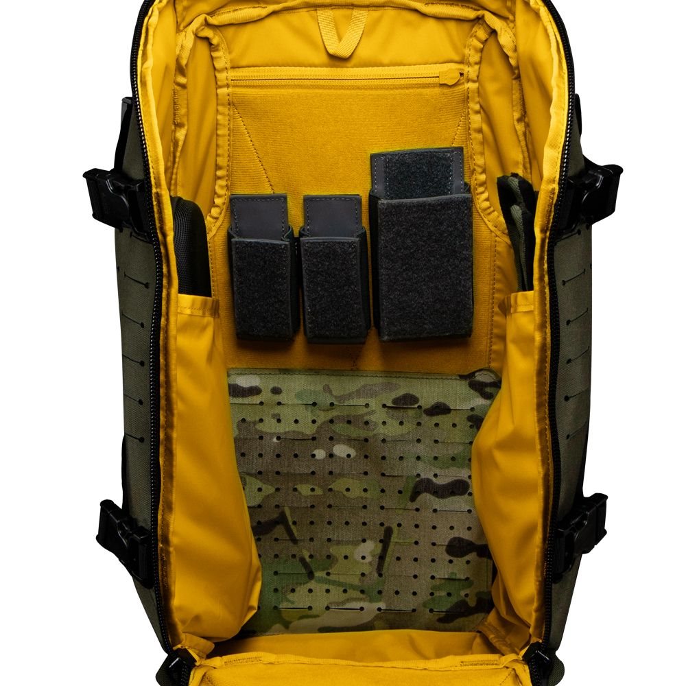 Mochila NOMAD 25l negra en nylon Cordura 500D con cremalleras YKK y hebillas Duraflex