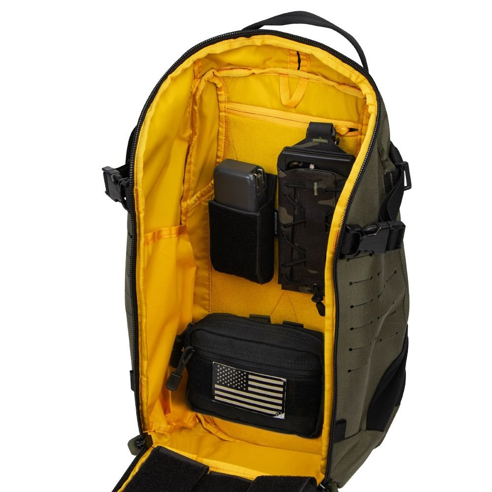 Mochila NOMAD 25l negra en nylon Cordura 500D con cremalleras YKK y hebillas Duraflex