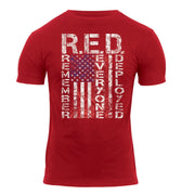 Camiseta roja Athletic Fit con estampado R.E.D. de manga corta
