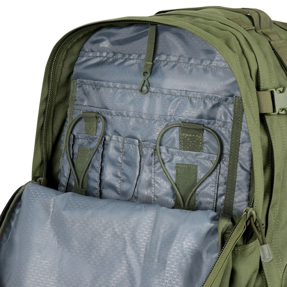 Mochila MOLLE 3-DAYS ASSAULT verde con correas acolchadas y sistema modular MOLLE