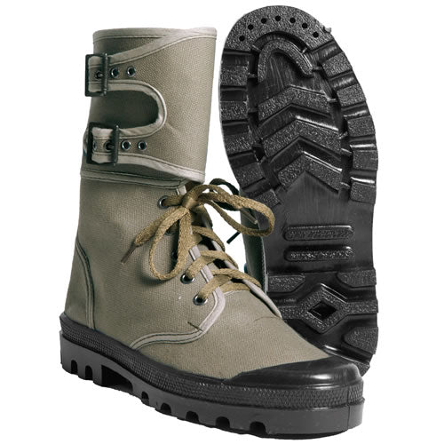 Zapatillas COMANDO de lona verdes con hebillas