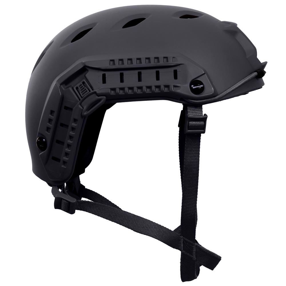 Casco ADVANCED plástico ABS negro con orificios de ventilación