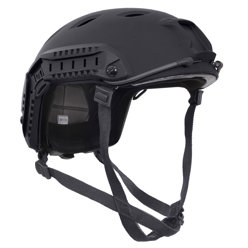Casco ADVANCED plástico ABS negro con orificios de ventilación