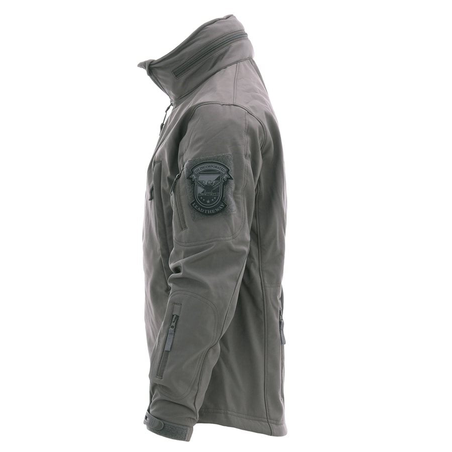 Chaqueta softshell táctica TACTICAL 101 INC gris con bolsillos en mangas y paneles velcro para parches