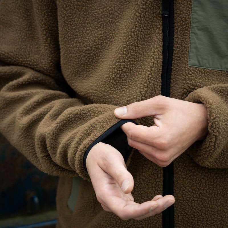 Chaqueta reversible softshell impermeable y sherpa con capucha ajustable coyote/verde