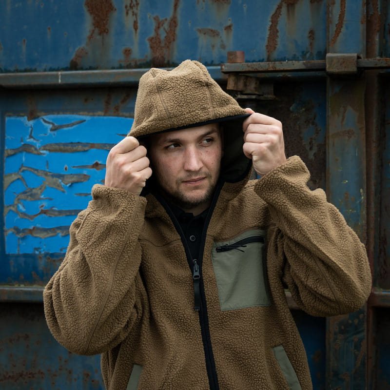 Chaqueta reversible softshell impermeable y sherpa con capucha ajustable coyote/verde
