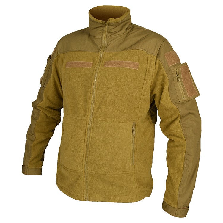 Chaqueta táctica COMBAT FLEECE COYOTE con bolsillos en mangas y paneles velcro
