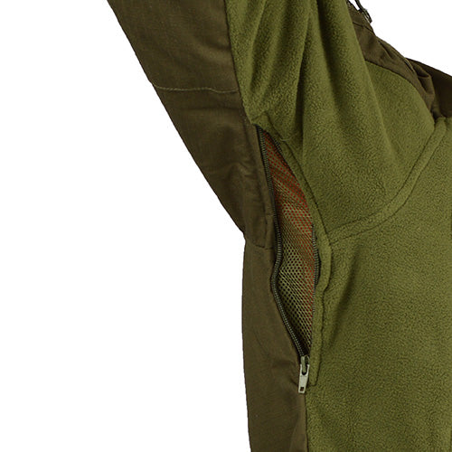 Chaqueta táctica COMBAT FLEECE verde con bolsillos en mangas y paneles velcro para parches