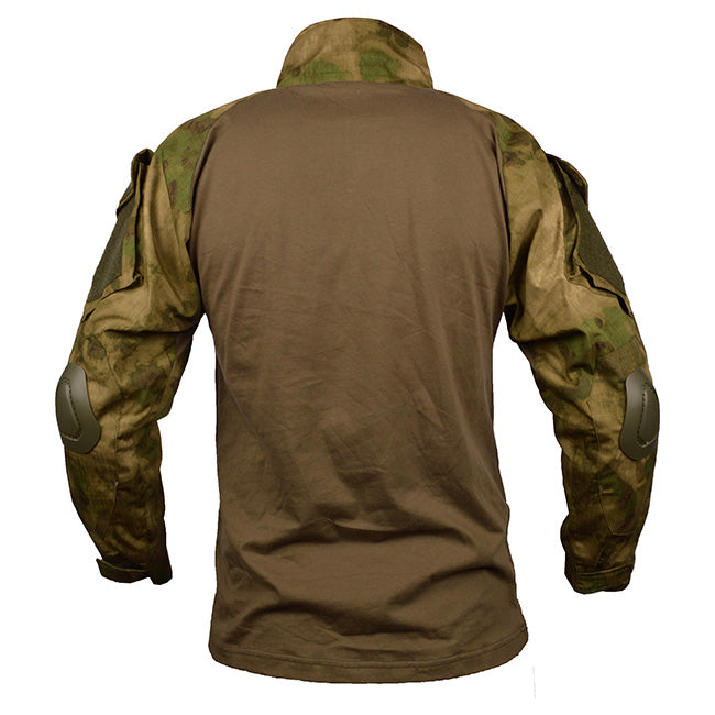 Camisa táctica UBACS Warrior ligera - vista delantera del modelo