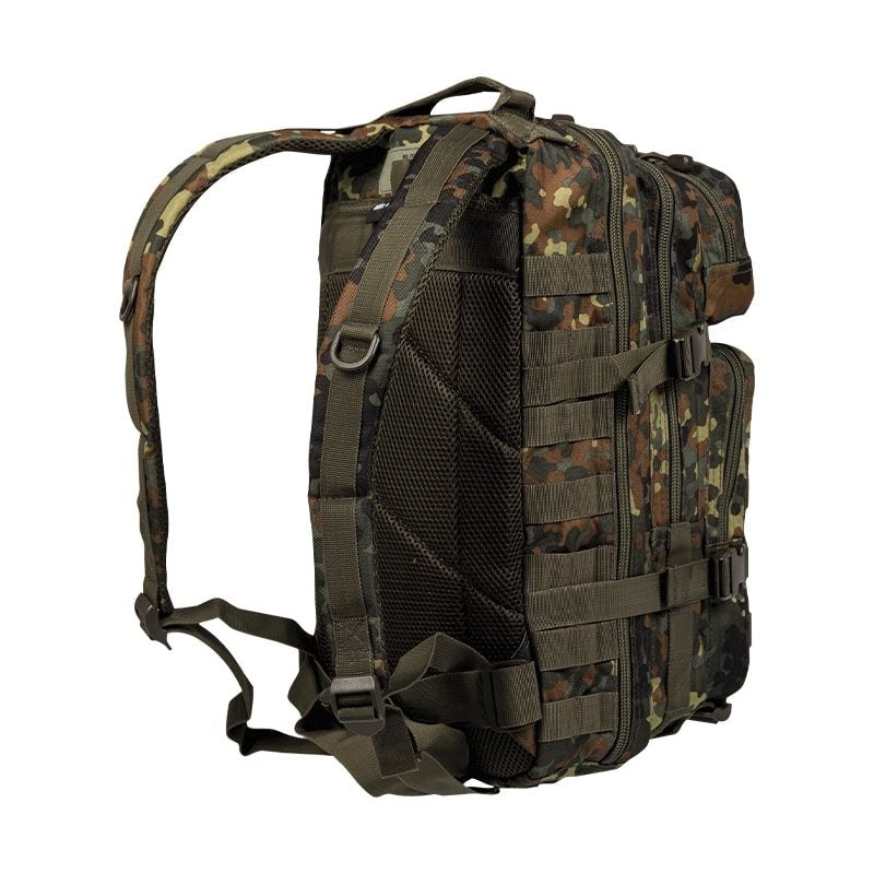 Mochila ASSAULT I pequeña 20 l en color oliva con sistema MOLLE, vista frontal