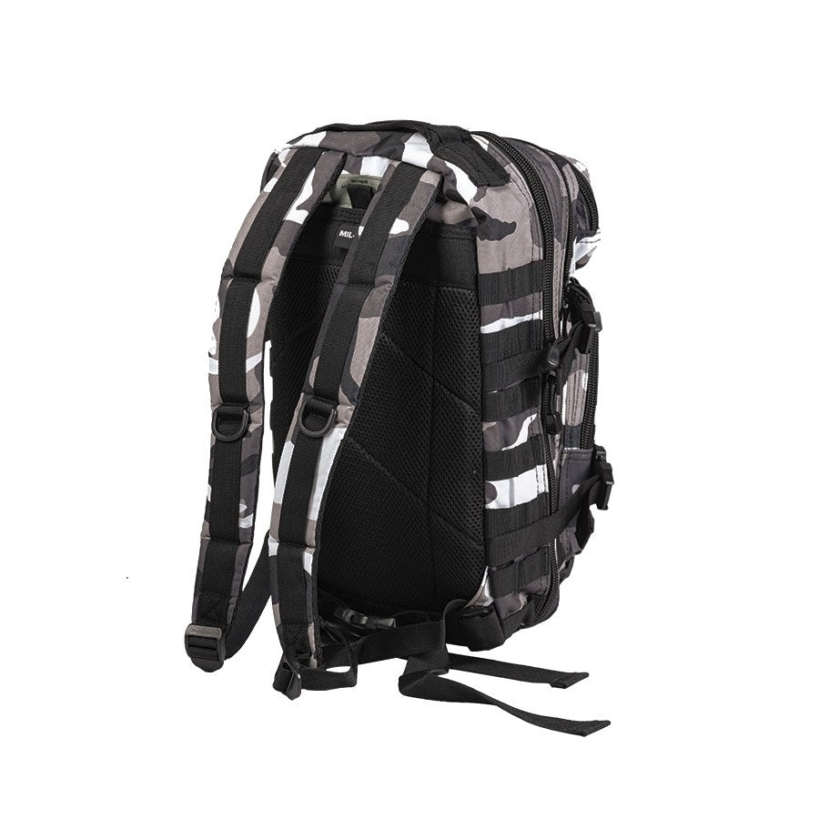 Mochila ASSAULT I pequeña 20 l en color oliva con sistema MOLLE, vista frontal