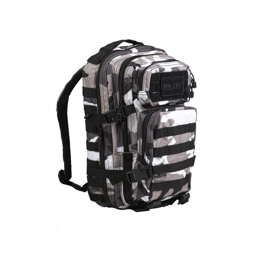 Mochila ASSAULT I pequeña 20 l en color oliva con sistema MOLLE, vista frontal