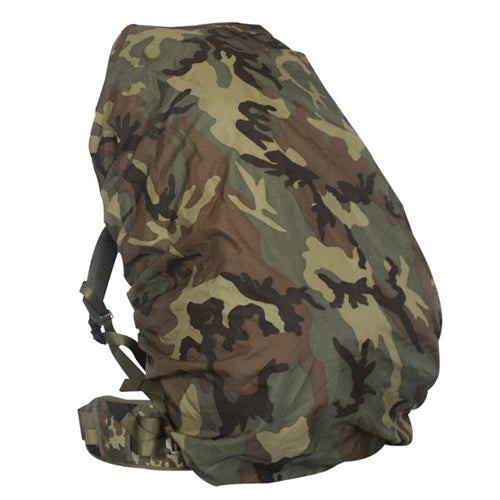 Funda impermeable para mochila WOODLAND usada, tamaño 138 x 138 cm