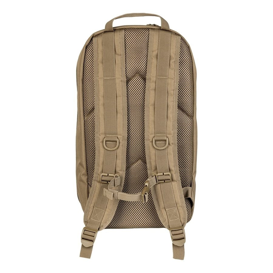 Mochila táctica TACTICAL CORE 15 COYOTE, 15 L con sistema MOLLE y tirantes anatómicos