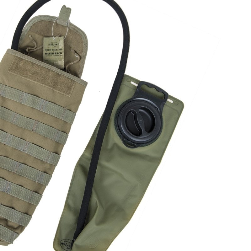Mochila de hidratación MIL-SPEC 3L verde con correas y depósito extraíble, material 1000D cordura nylon